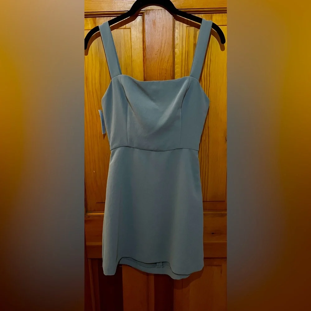 ARITZIA Aperature Tie-Back Dress NWT SIZE 0 Color Basalt Grey - Picture 2 of 8